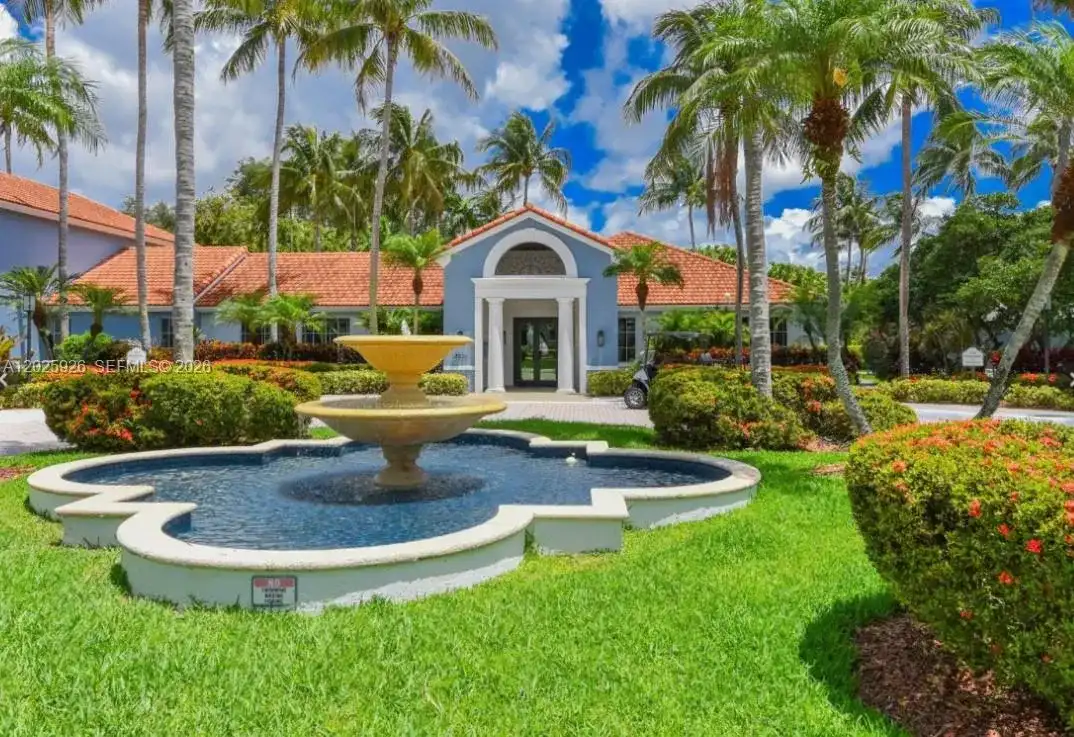 3131 Clint Moore Rd # 107, Boca Raton FL 33496