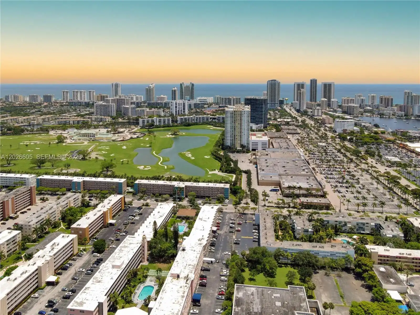 180 NE 12th Ave # 18C, Hallandale Beach FL 33009