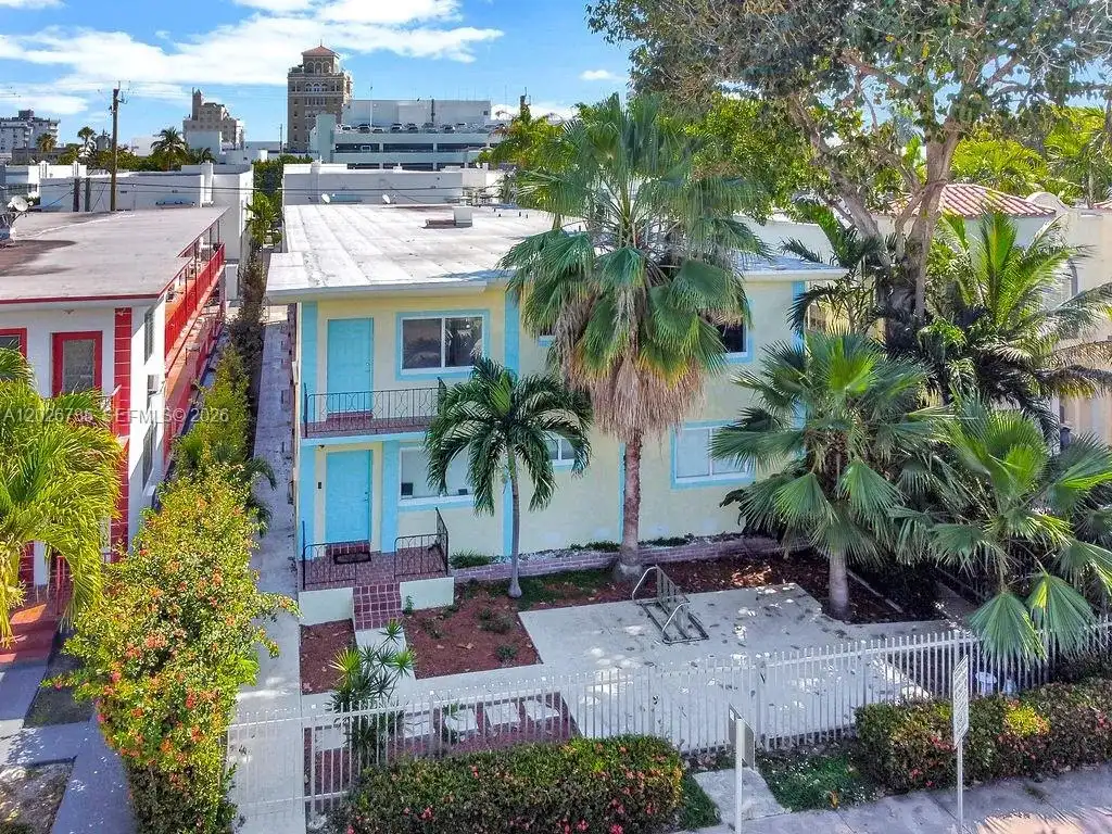 1135 Euclid Ave # 202, Miami Beach FL 33139