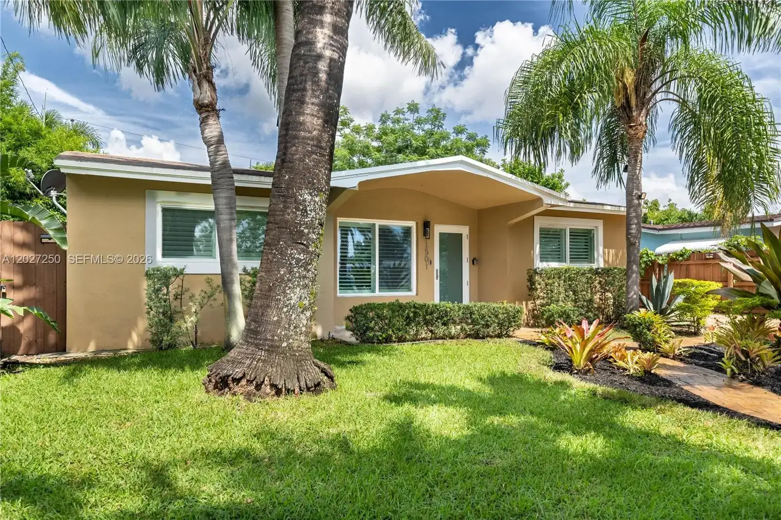 1501 SW 35th Ter, Fort Lauderdale FL 33312
