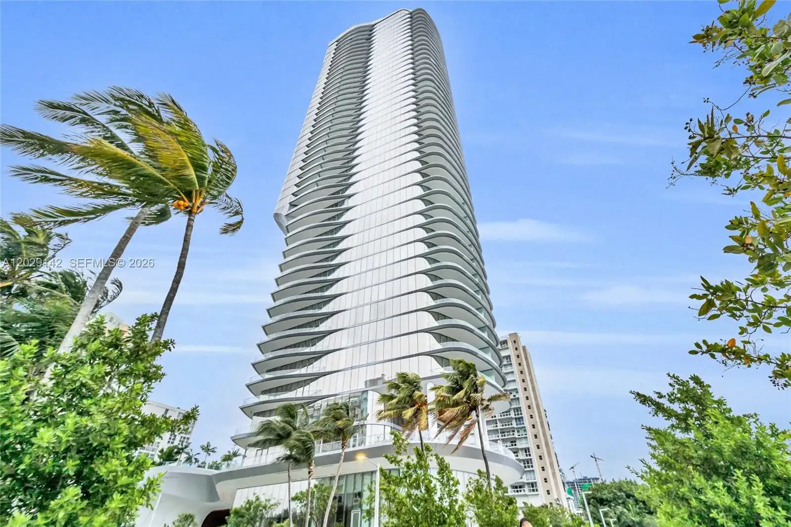 175 SE 25 Rd # 1103, Miami FL 33129