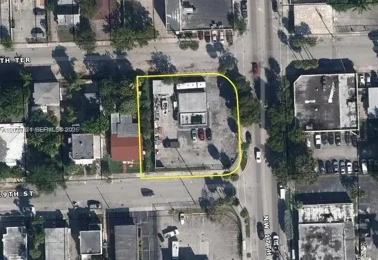 1910 NW 17th Ave, Miami FL 33125
