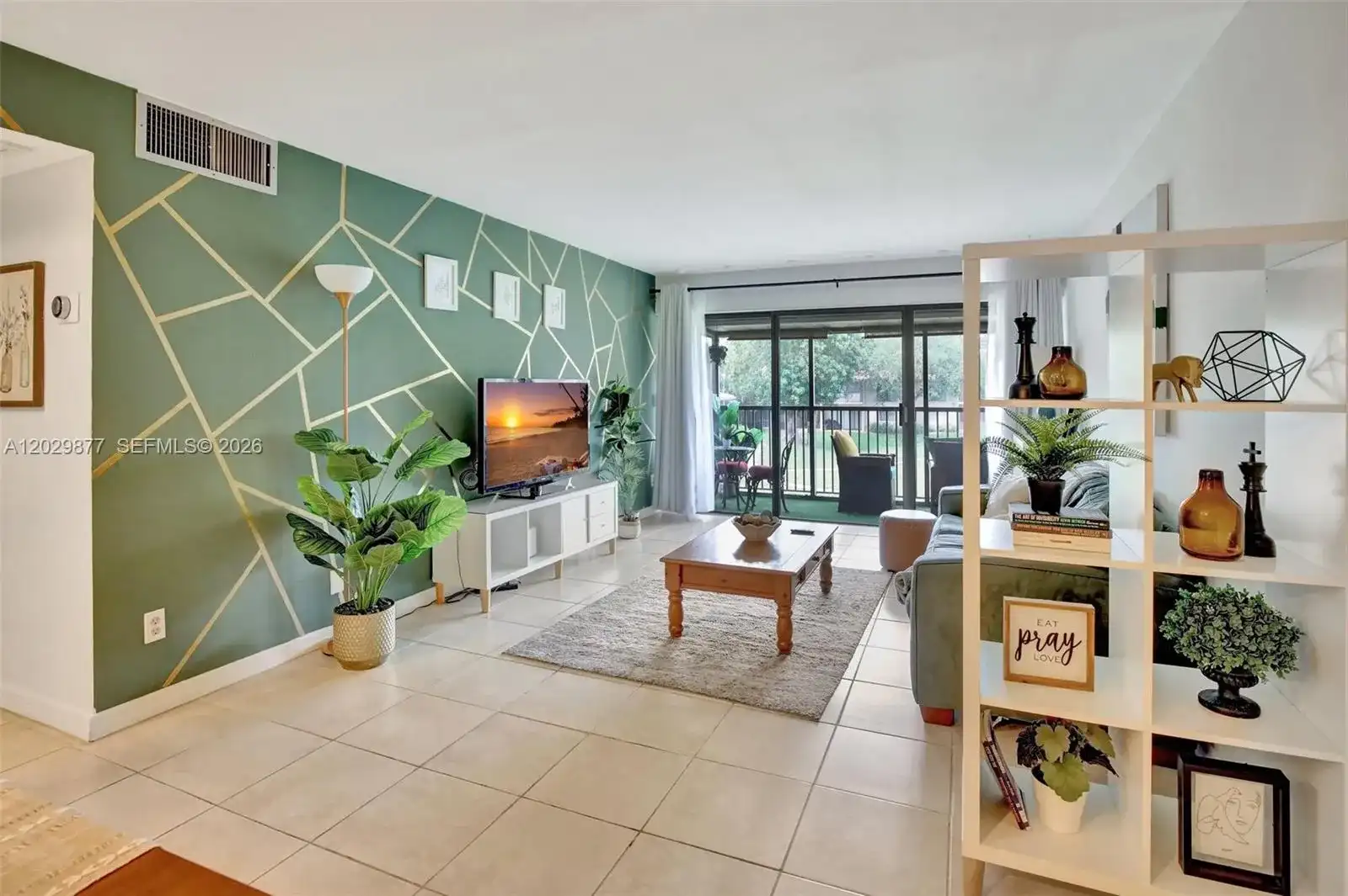 5821 Washington St # 30, Hollywood FL 33023