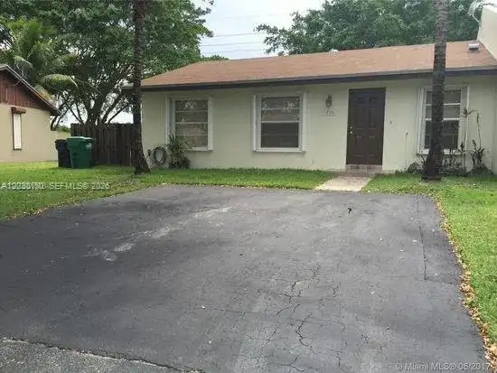 11206 SW 125th Pl # 11206, Miami FL 33186