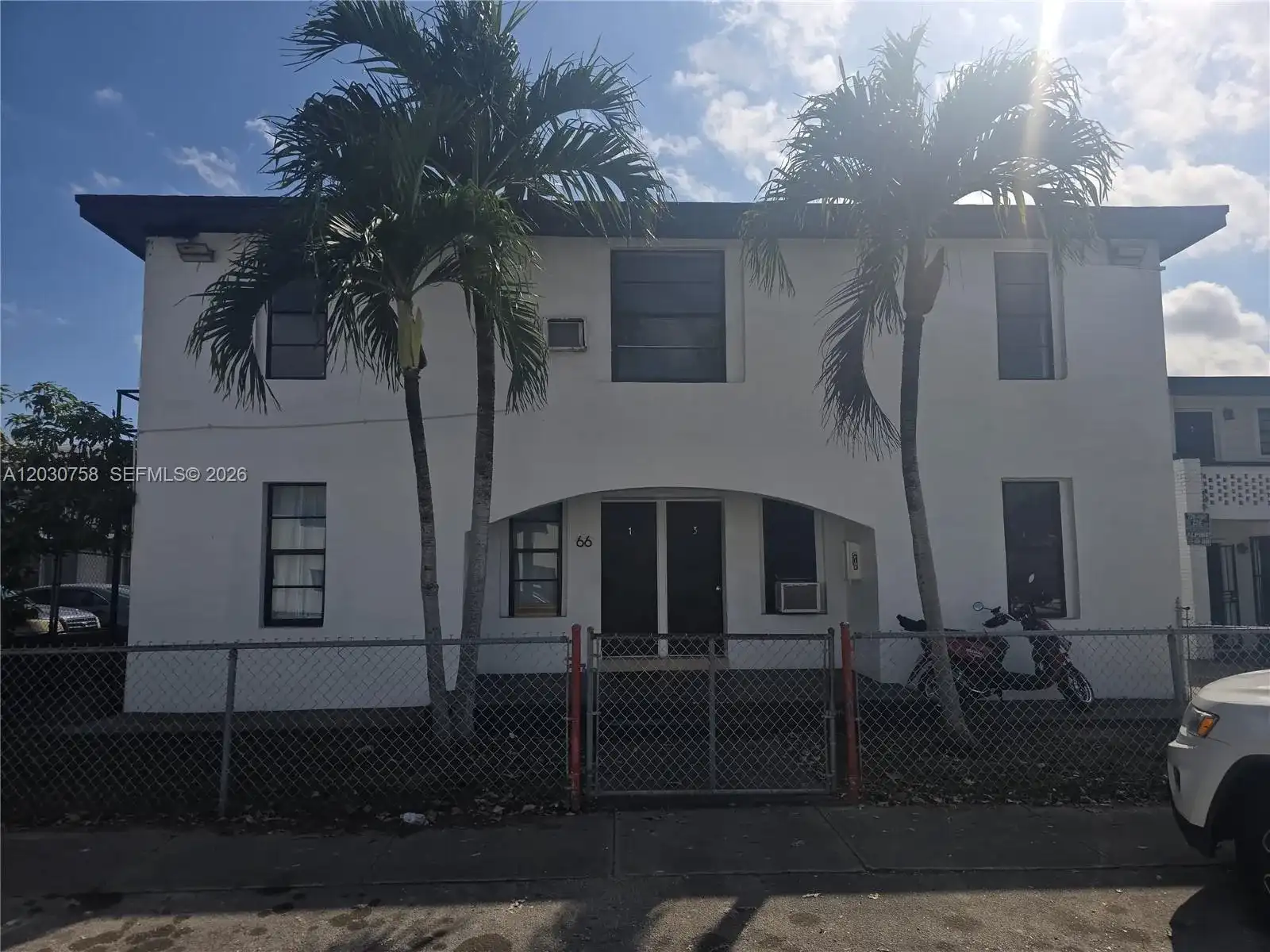 66 W 13th St # 3, Hialeah FL 33010