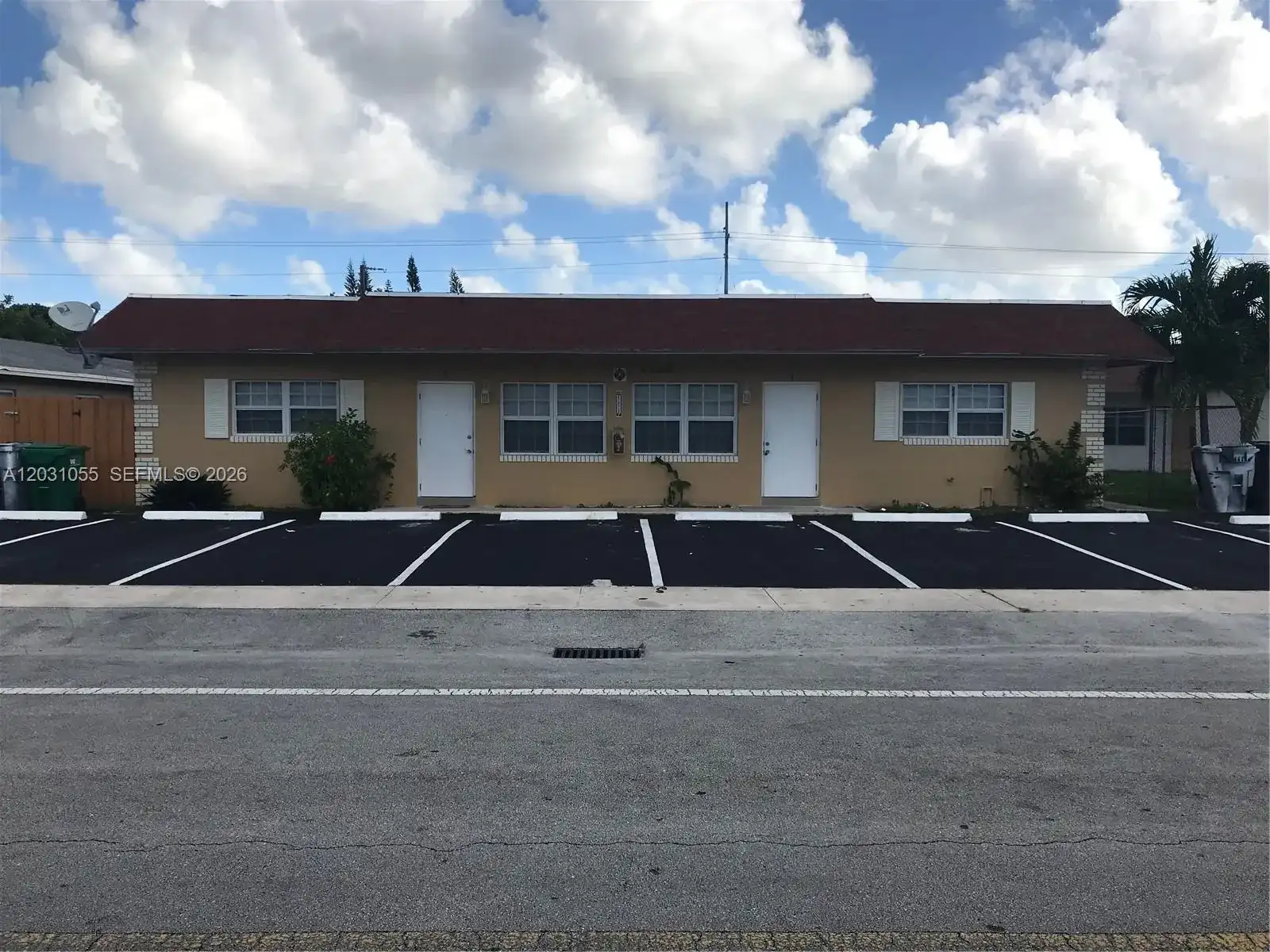 4260 NW 31st Ter, Lauderdale Lakes FL 33309