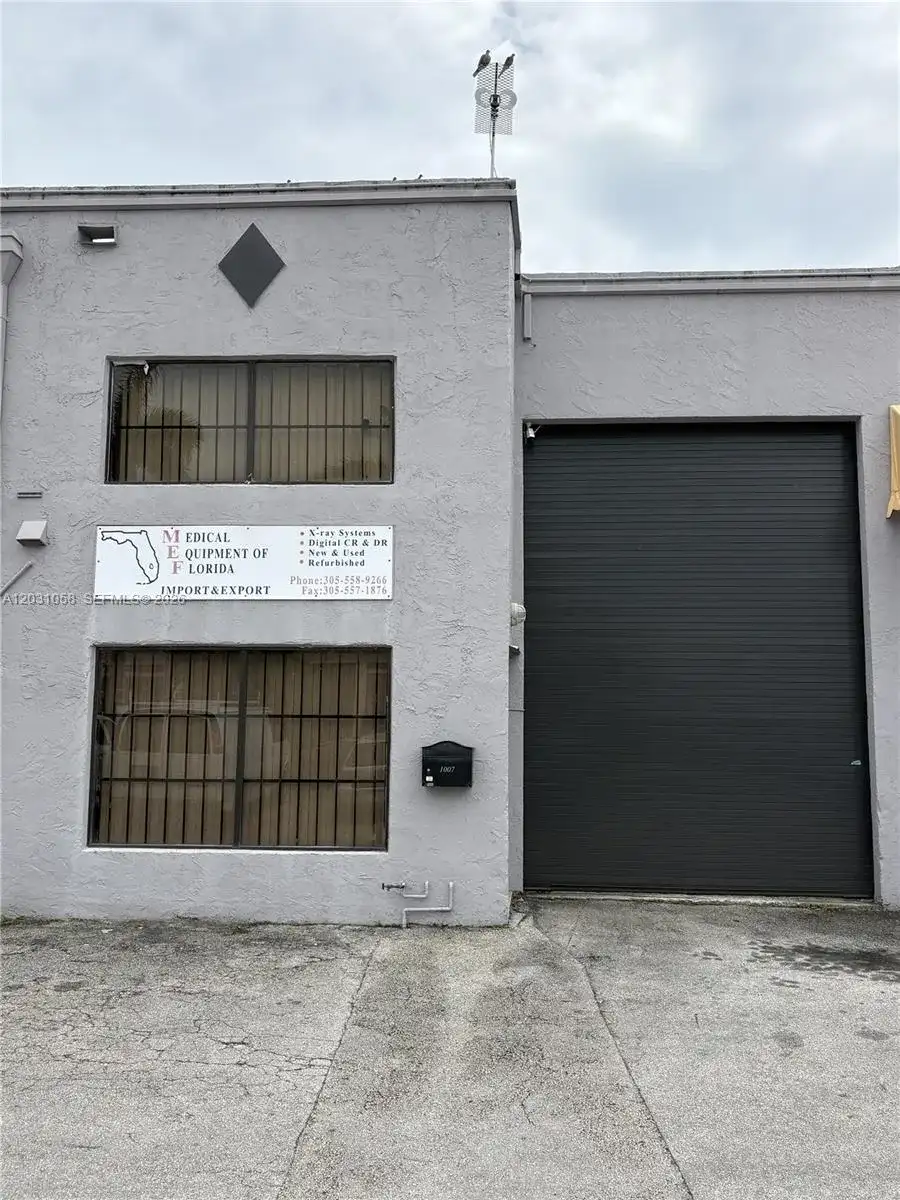 1750 W 39th Pl # 1007, Hialeah FL 33012