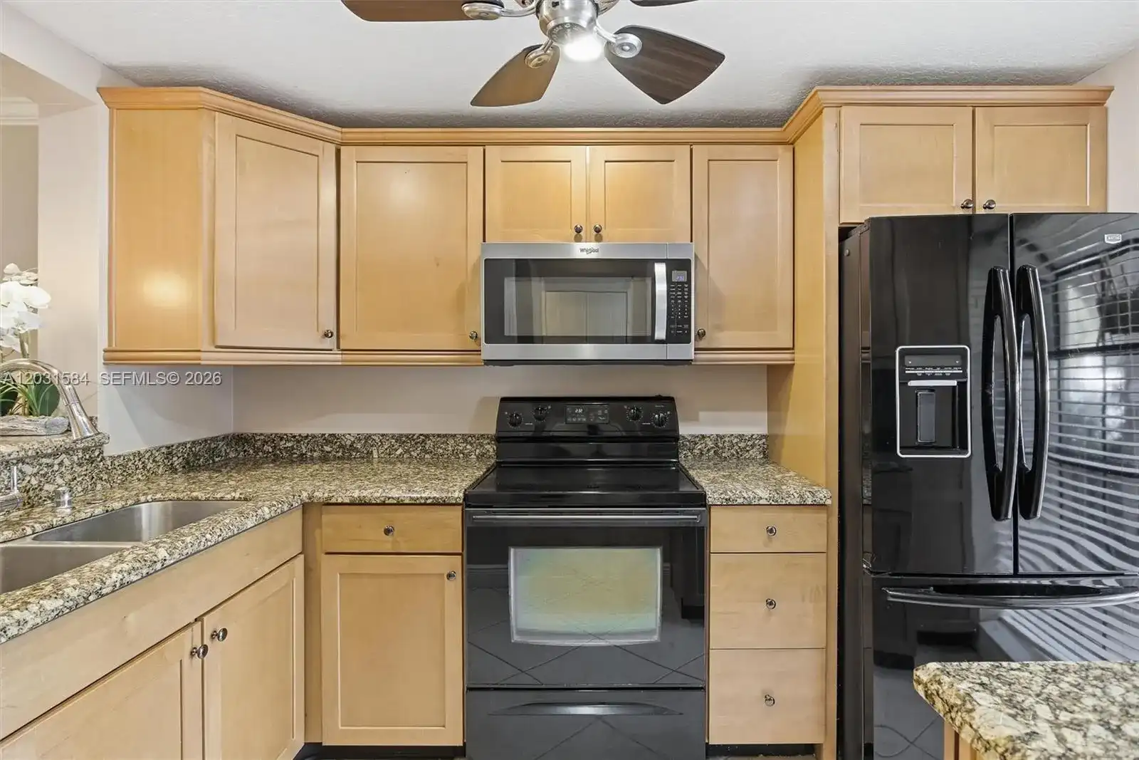 2379 SW 15th St # 107, Deerfield Beach FL 33442