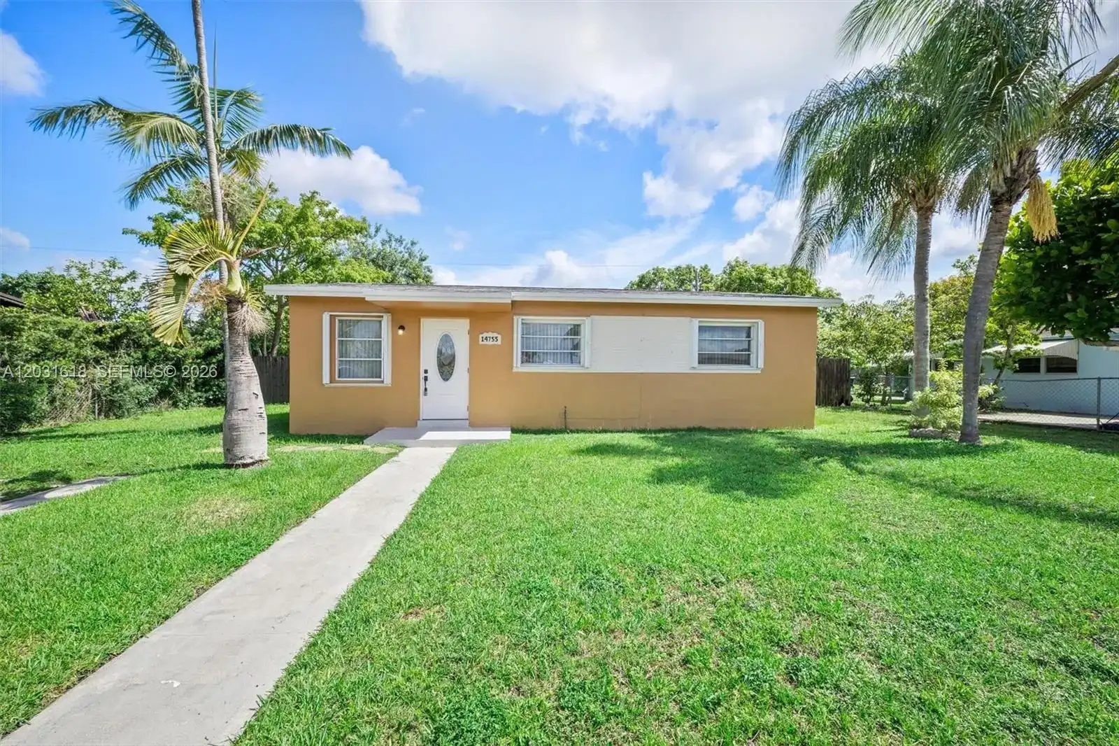 14755 SW 302nd St, Homestead FL 33033