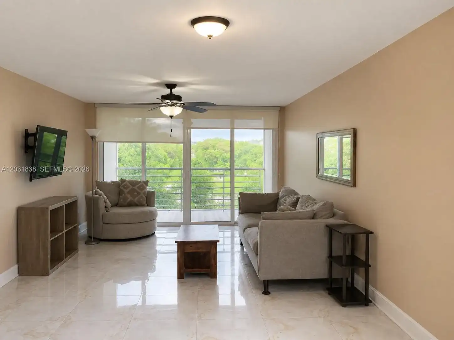 9420 Tangerine Pl # 401, Davie FL 33324