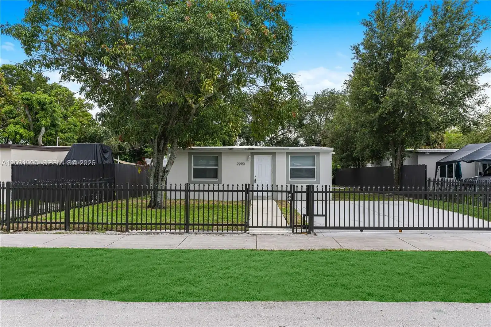 2290 Rutland St, Opa-Locka FL 33054