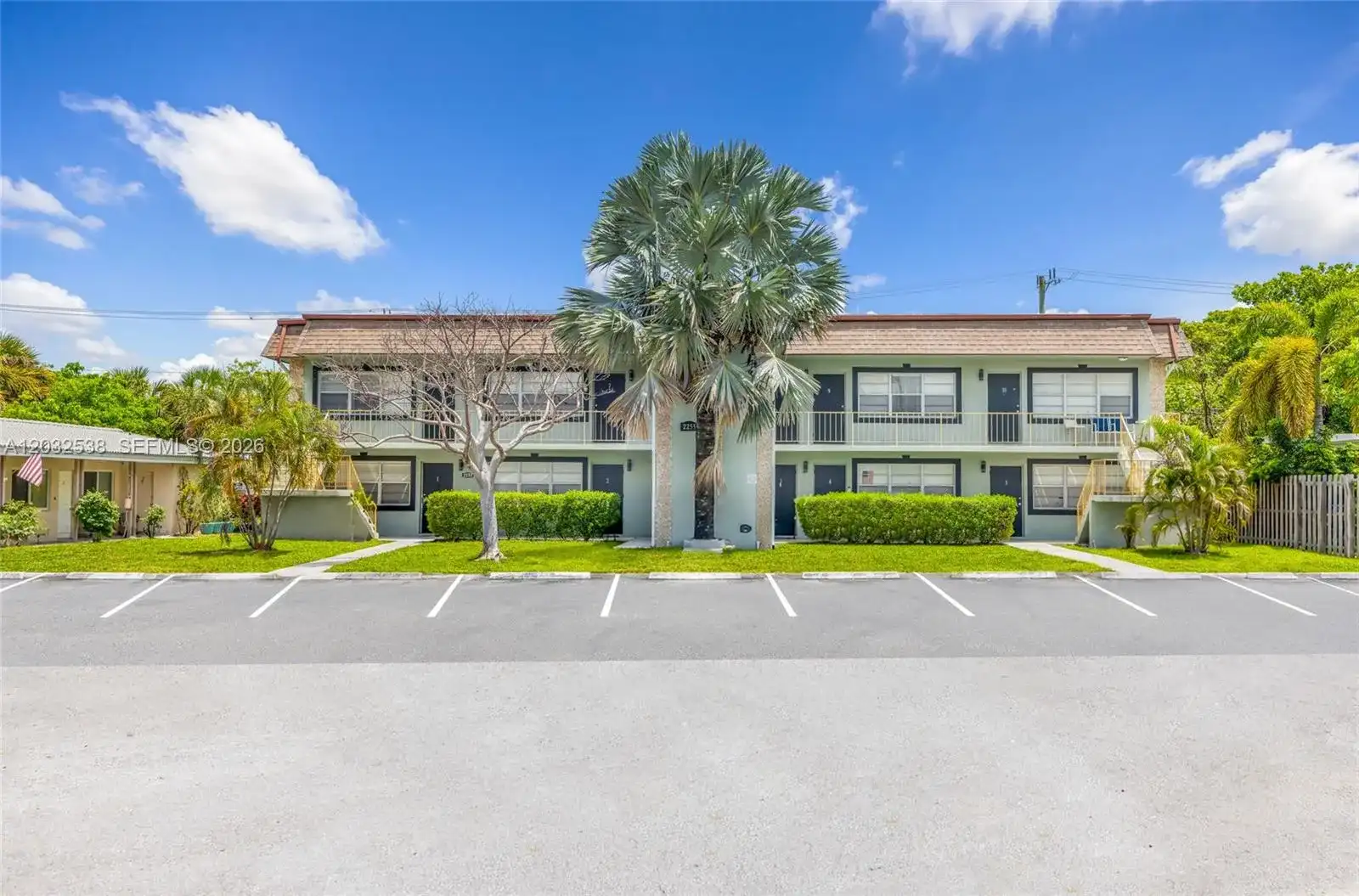 2255 SE 5th St, Pompano Beach FL 33062