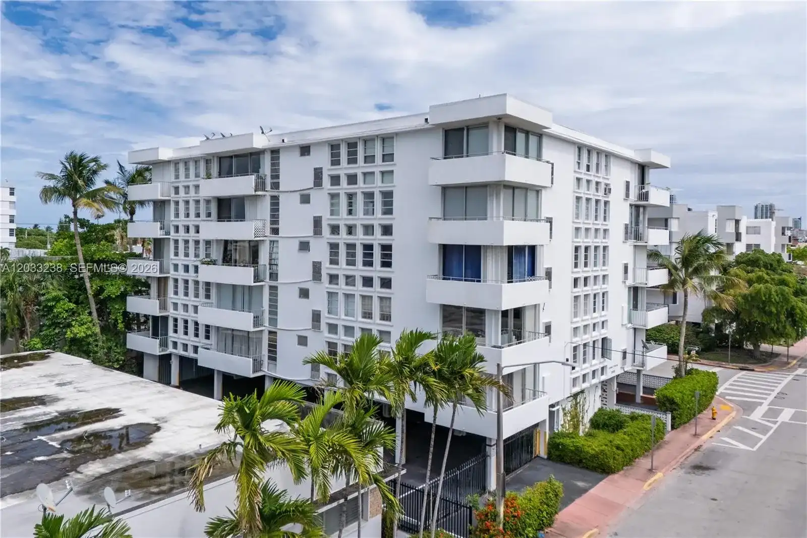 8001 Byron Ave # 3C, Miami Beach FL 33141