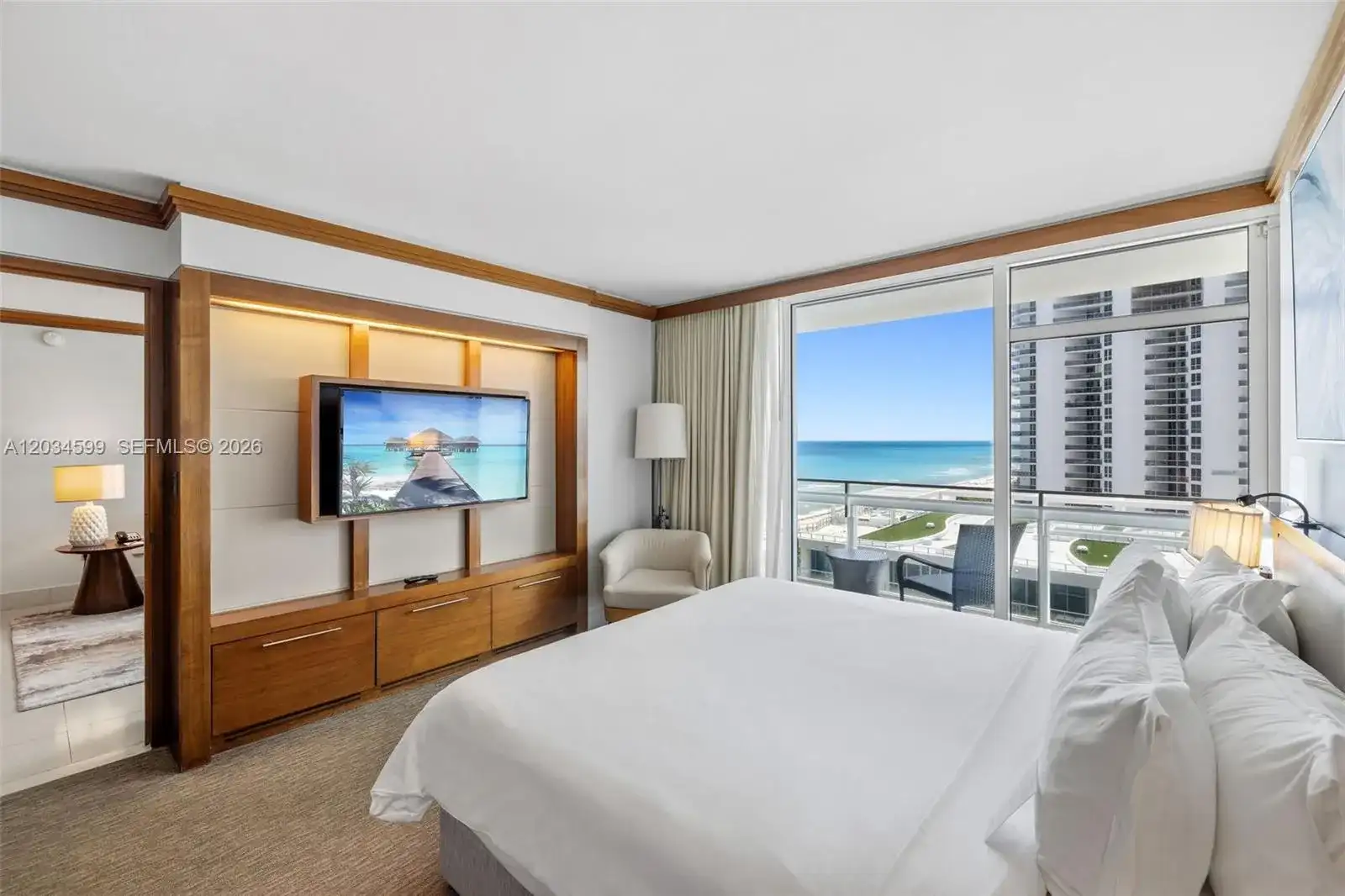 6801 Collins Ave # 1010, Miami Beach FL 33141