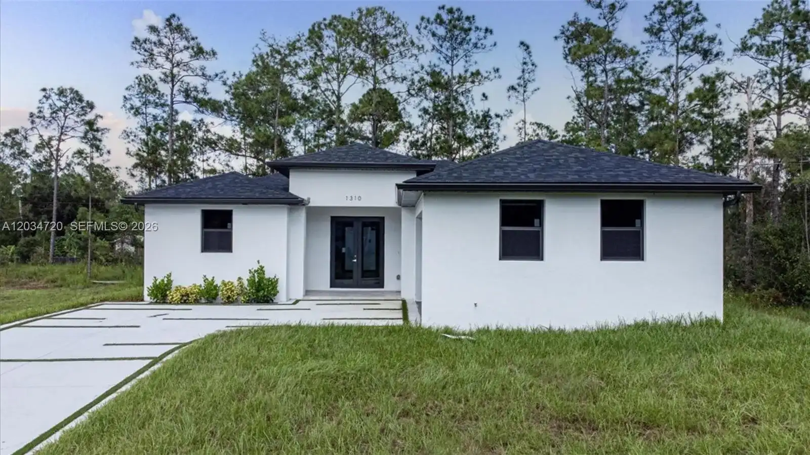 1310 Jefferson Ave, Lehigh Acres FL 33972