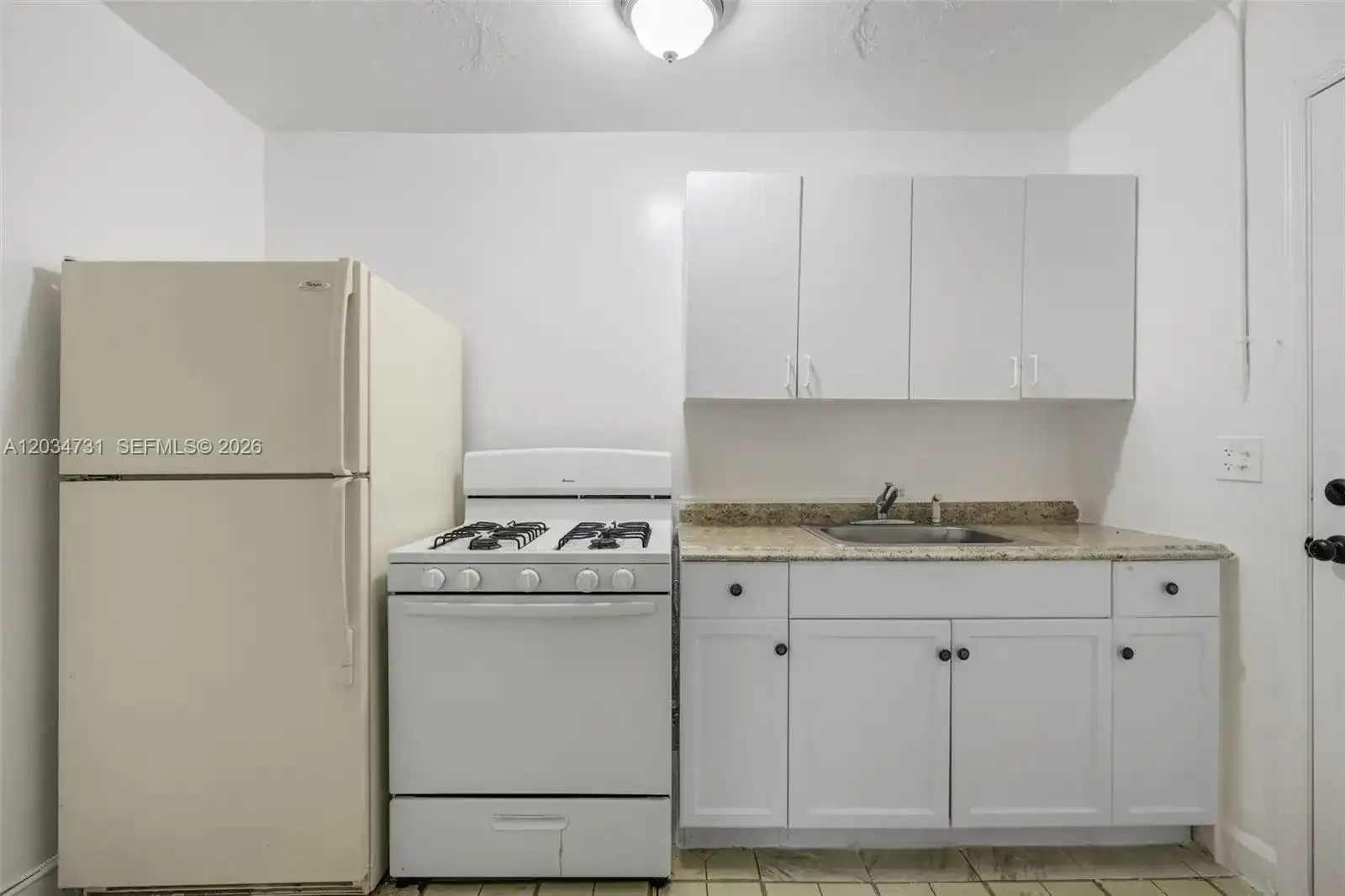 126 SW 18th Ave # 4, Miami FL 33135