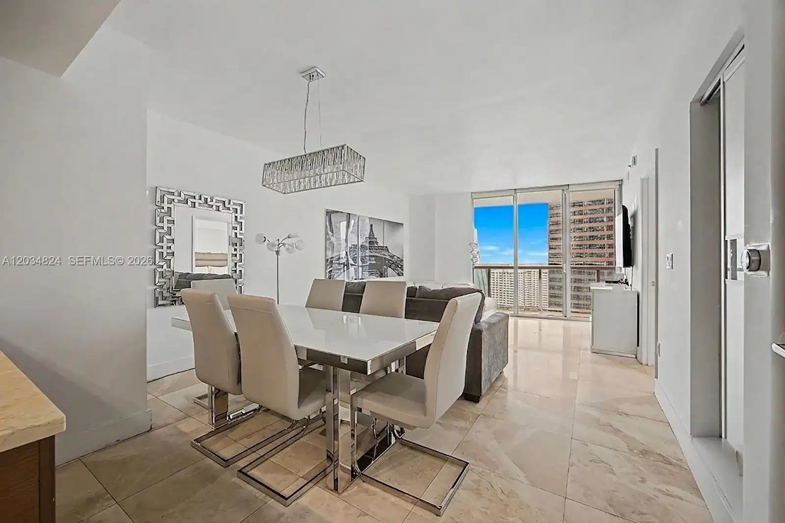 485 Brickell Ave # 2009, Miami FL 33131