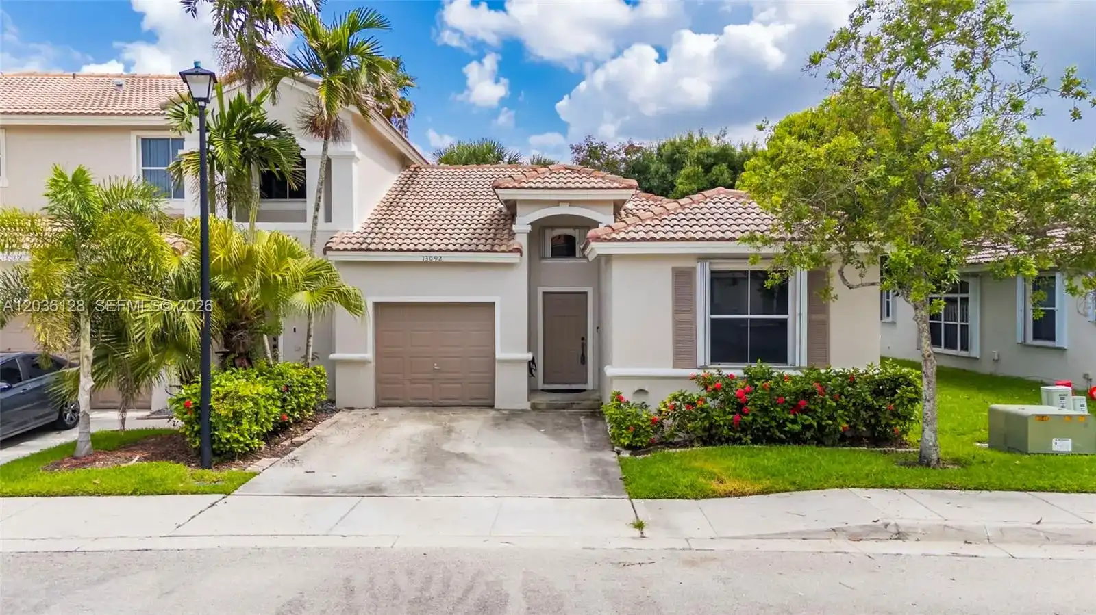 13092 NW 8th St, Pembroke Pines FL 33028