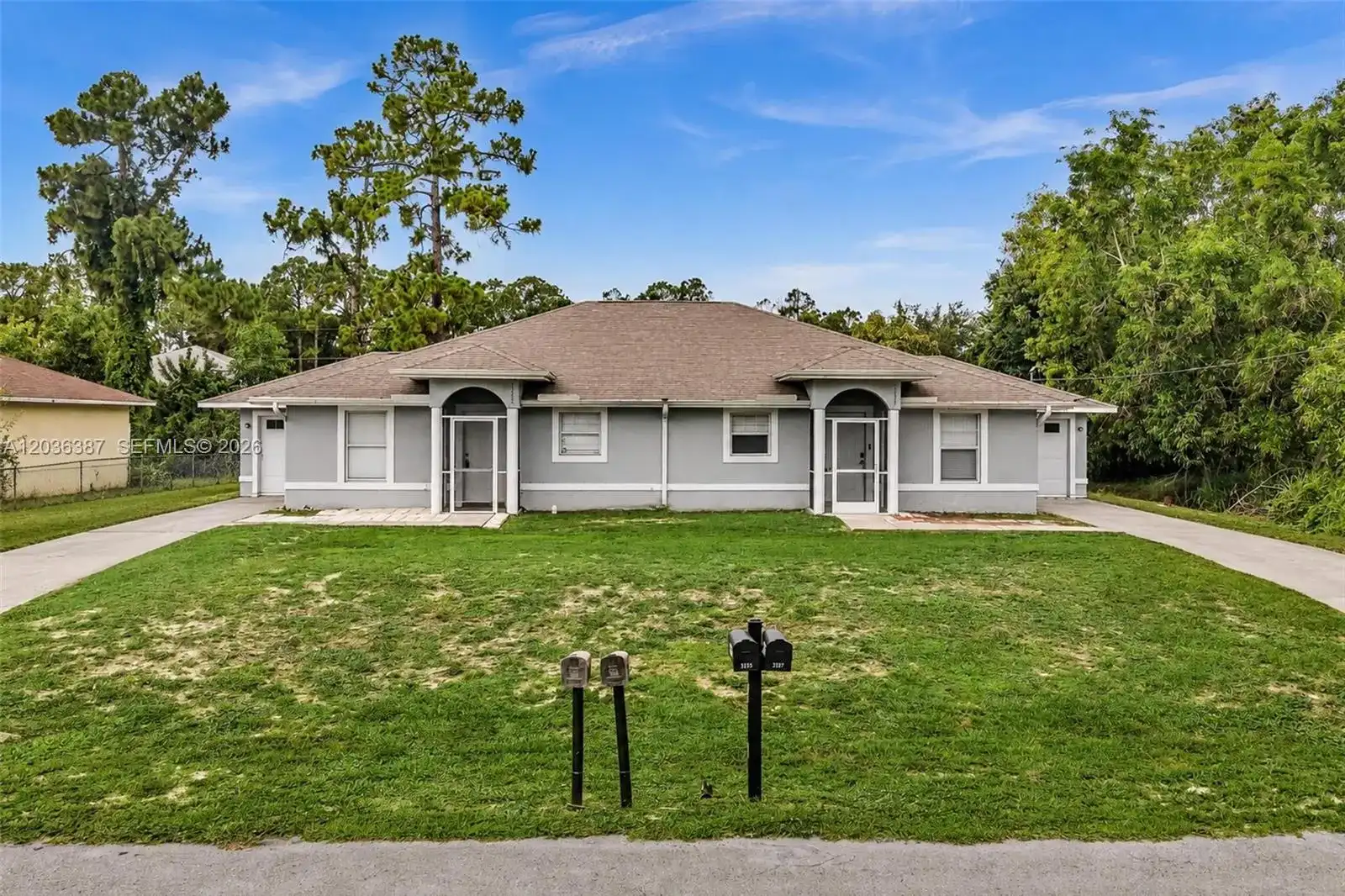 5327 30 ST SW, Lehigh Acres FL 33973