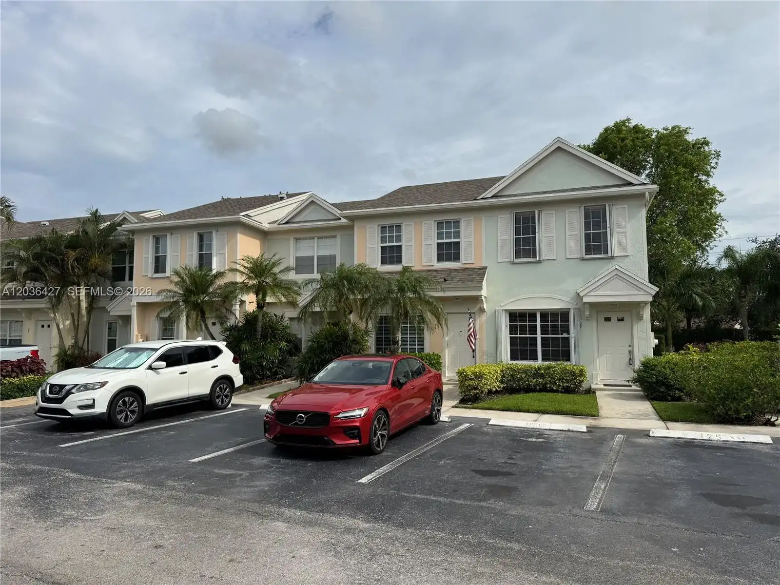 77 SIMONTON CR # 77, Weston FL 33326