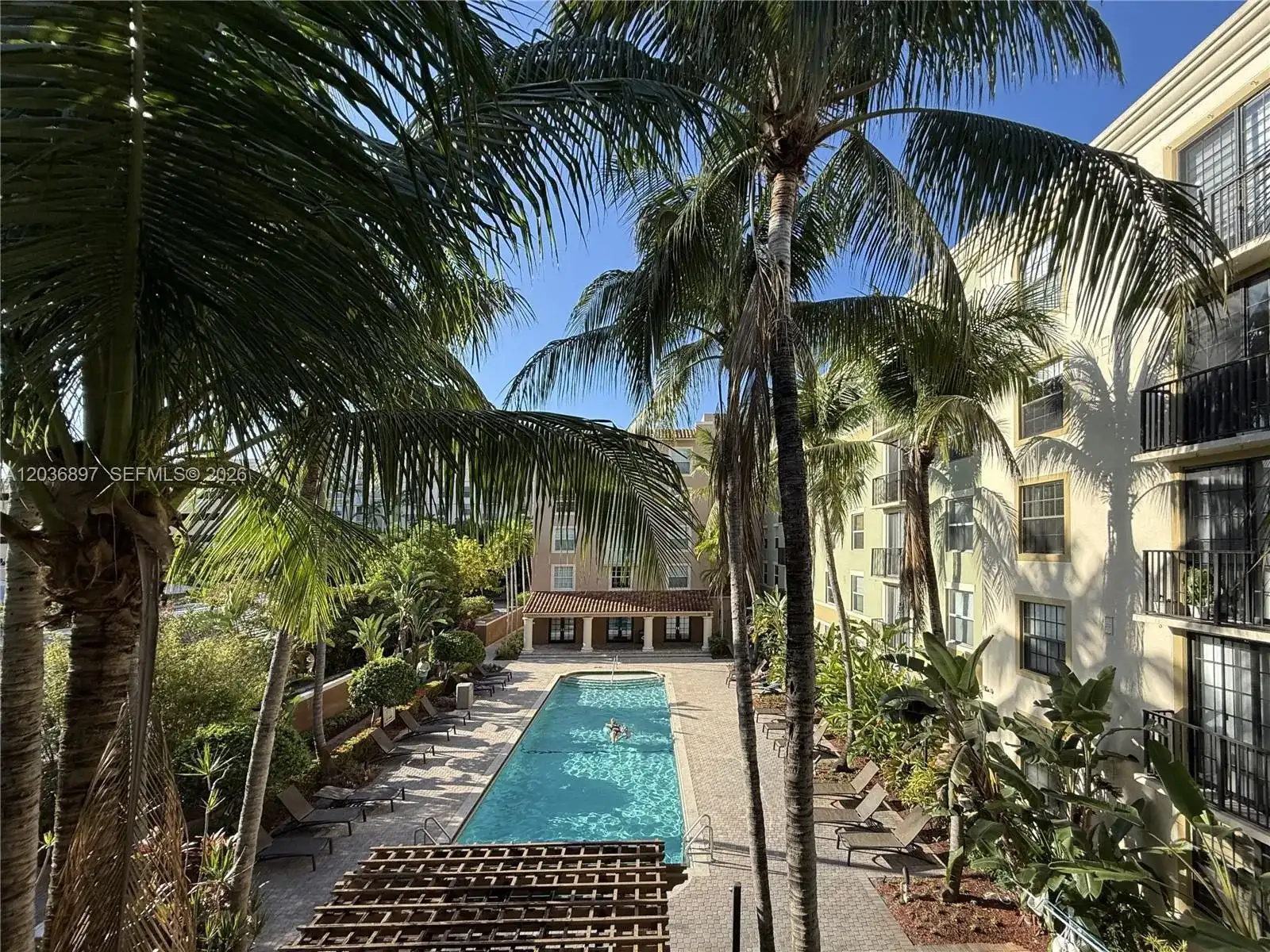 1900 Van Buren St # 317B, Hollywood FL 33020