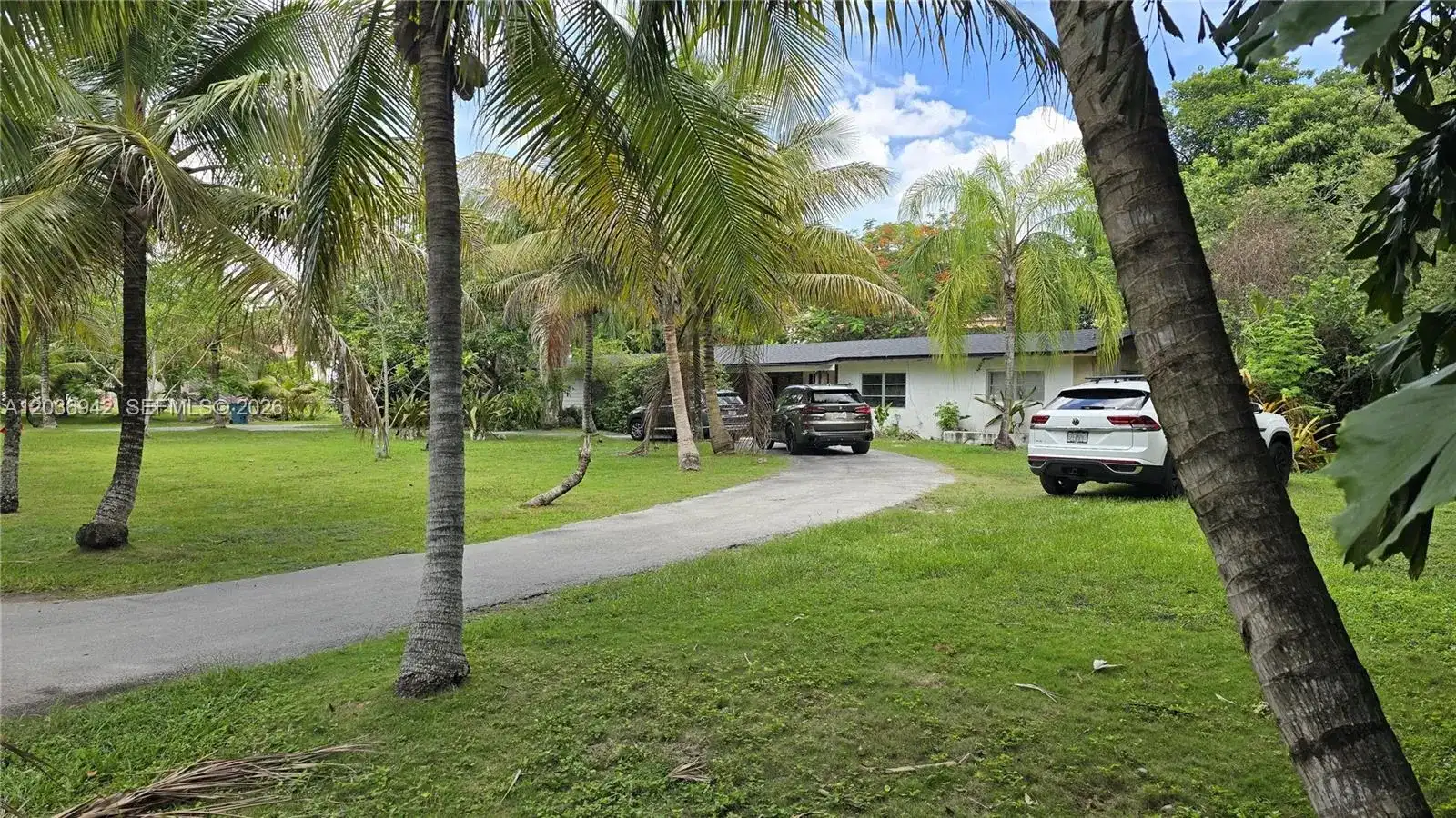 8603 SW 68th St Rd, Miami FL 33143