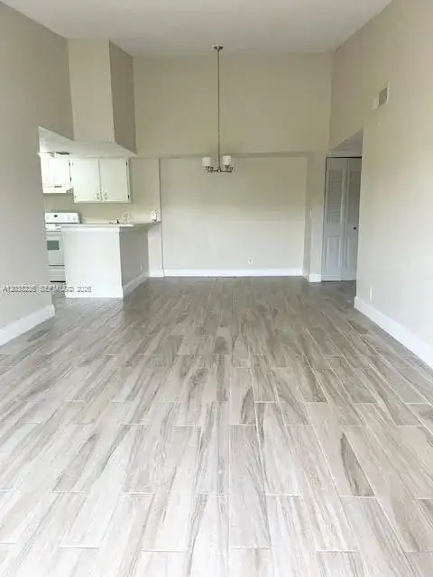 10749 Cleary Blvd # 307, Plantation FL 33324