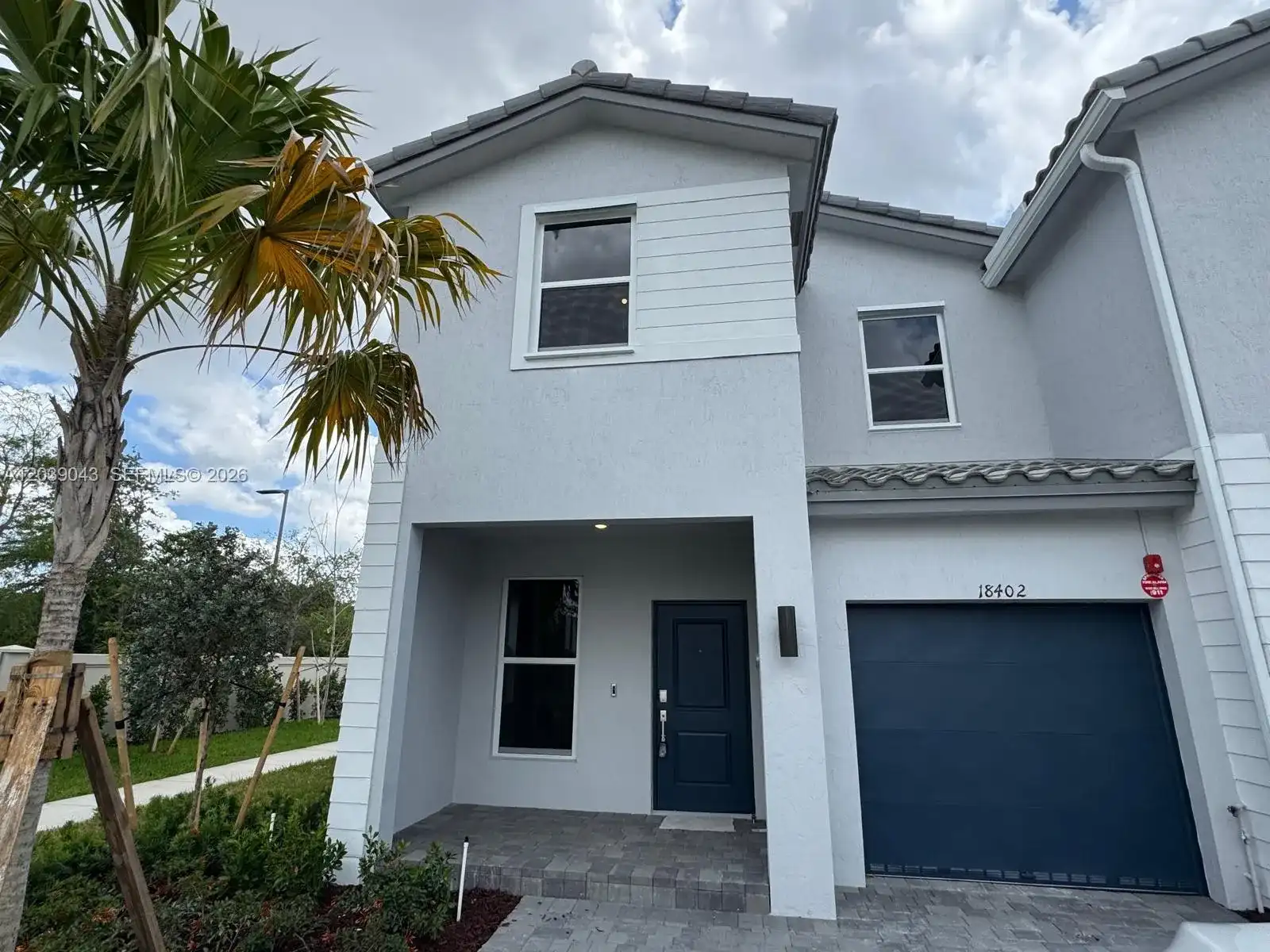 18402 SW 2nd St, Pembroke Pines FL 33029