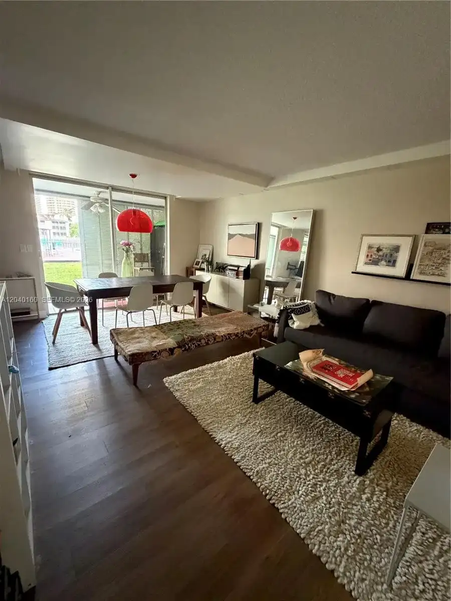 2980 Point East Dr # D101, Aventura FL 33160
