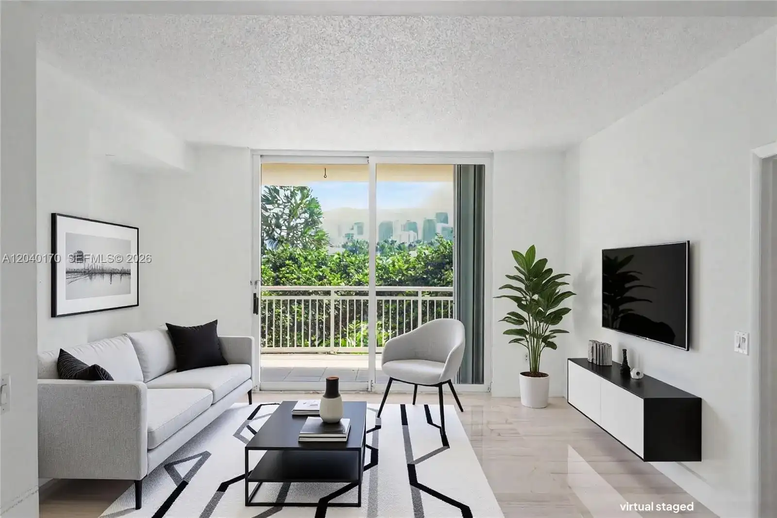 2475 Brickell Ave # 704, Miami FL 33129