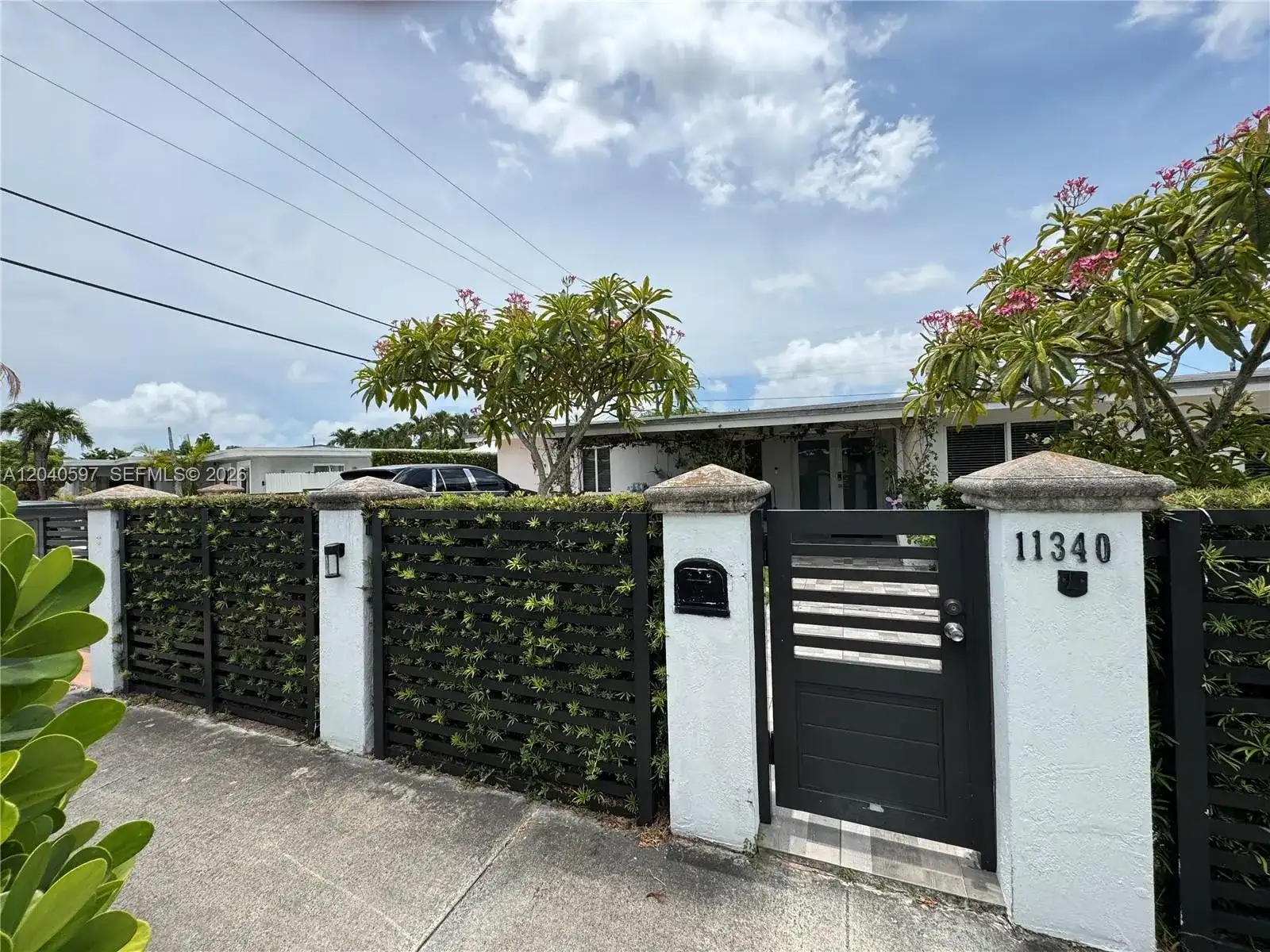 11340 SW 41st Ter, Miami FL 33165