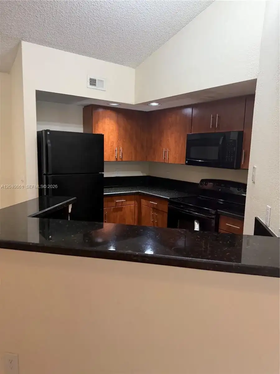12950 VISTA ISLES DRIVE # 424, Sunrise FL 33325