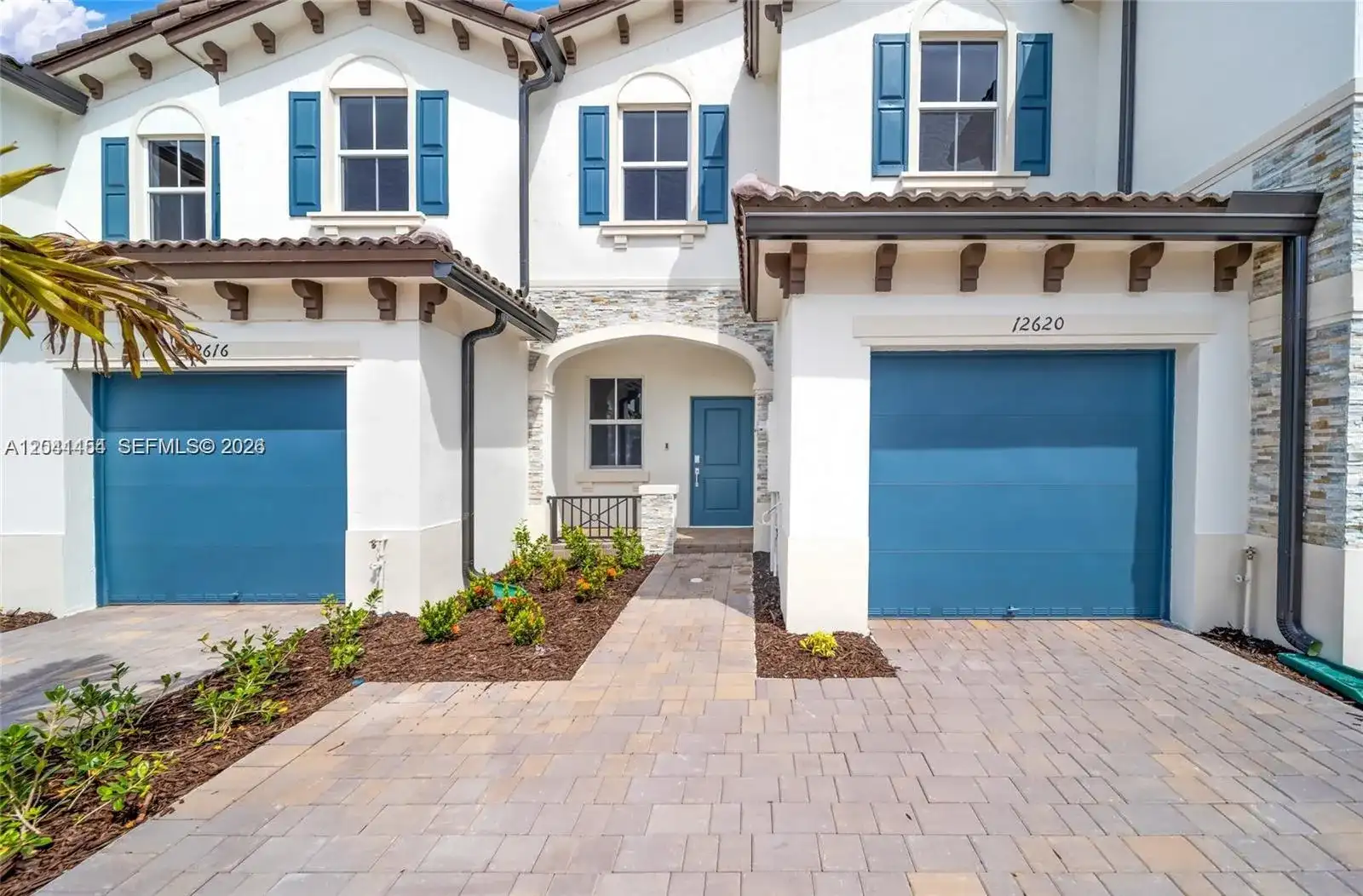 12620 NW 23rd Pl, Miami FL 33167