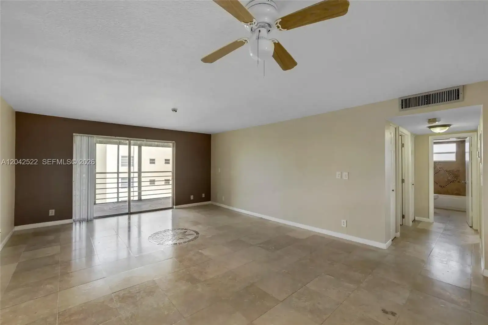 321 SE 3rd St # 408, Dania Beach FL 33004