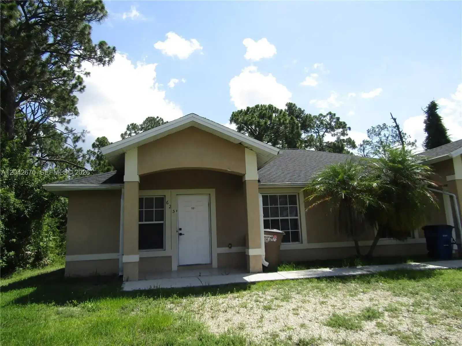 625 Meadow # 625, Lehigh Acres FL 33973