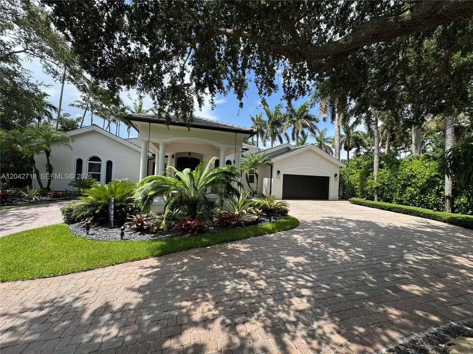 9662 SW 123rd St, Miami FL 33176