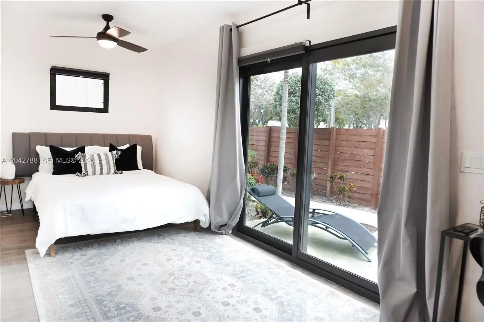1240 NE 17th Ave # 2, Fort Lauderdale FL 33304
