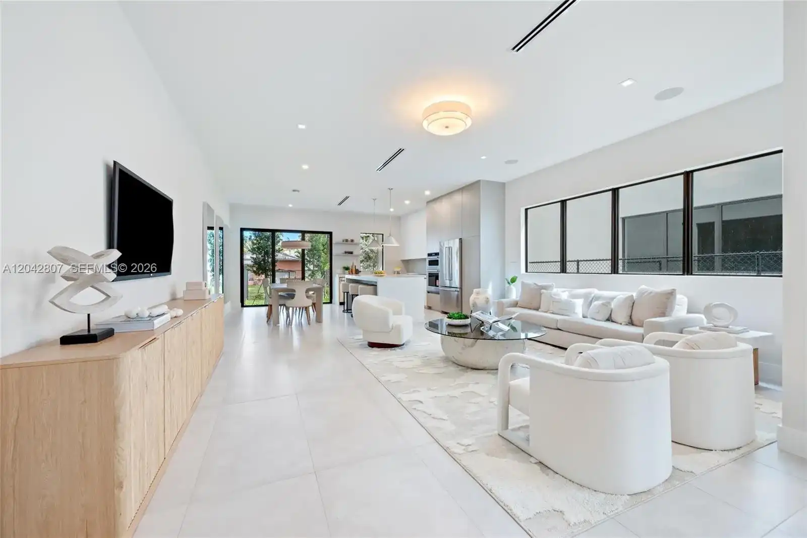 2747 SW 23rd Ter, Miami FL 33145