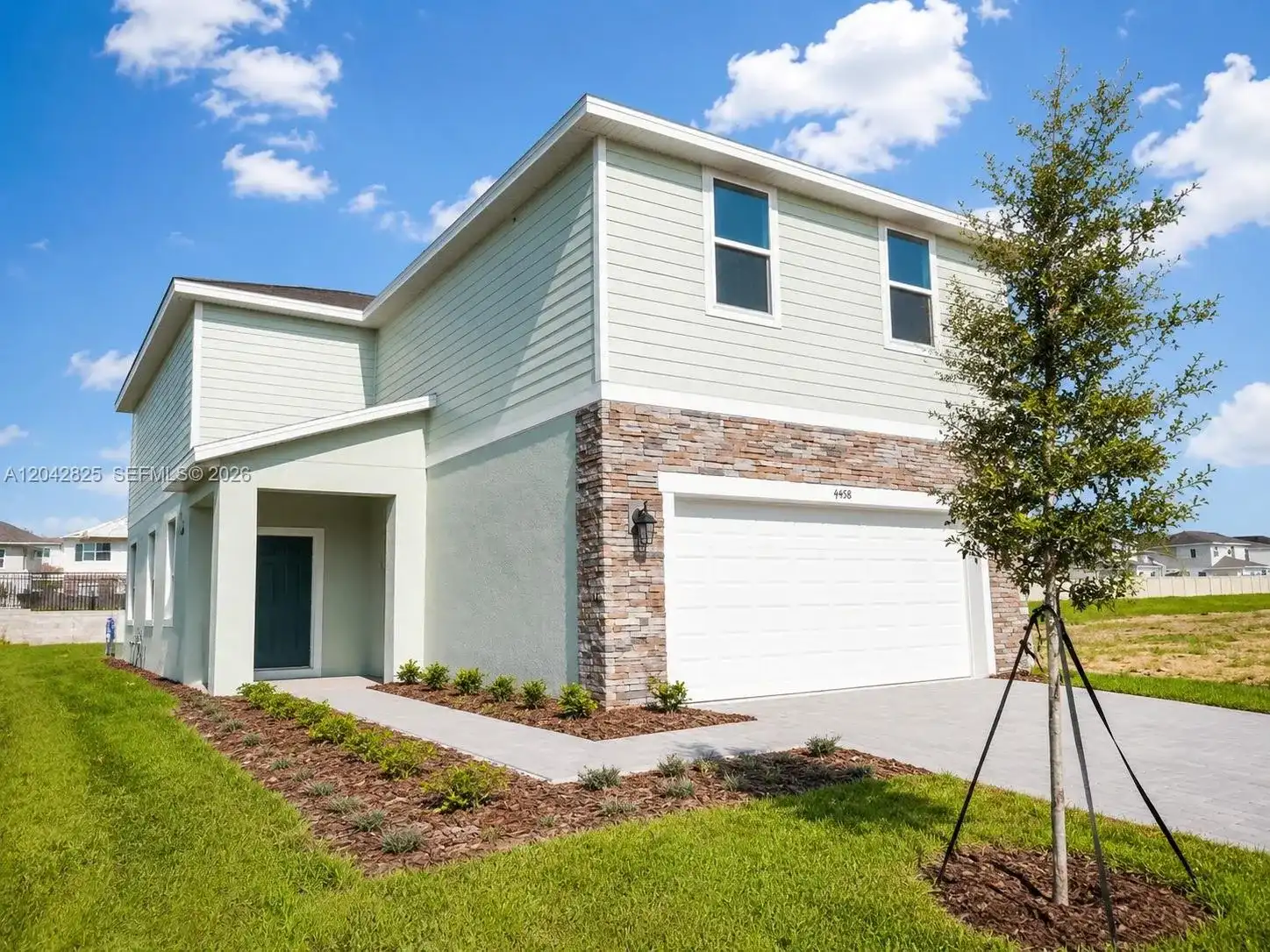 4458 River Beacon Blvd, Davenport FL 33837