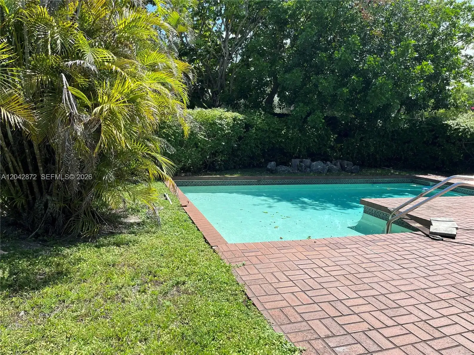 1020 NE 202nd Ter, Miami FL 33179