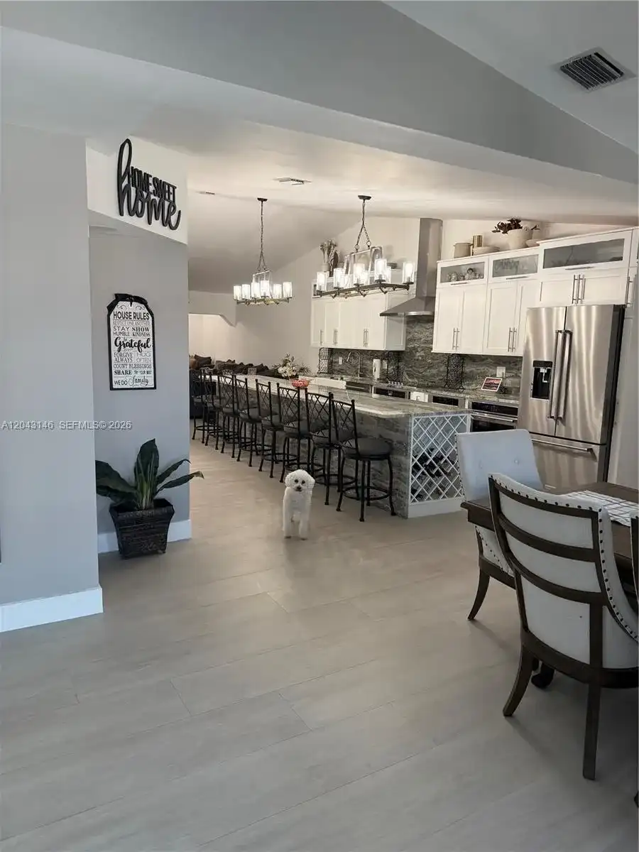 4947 SW 143rd Ave, Miami FL 33175