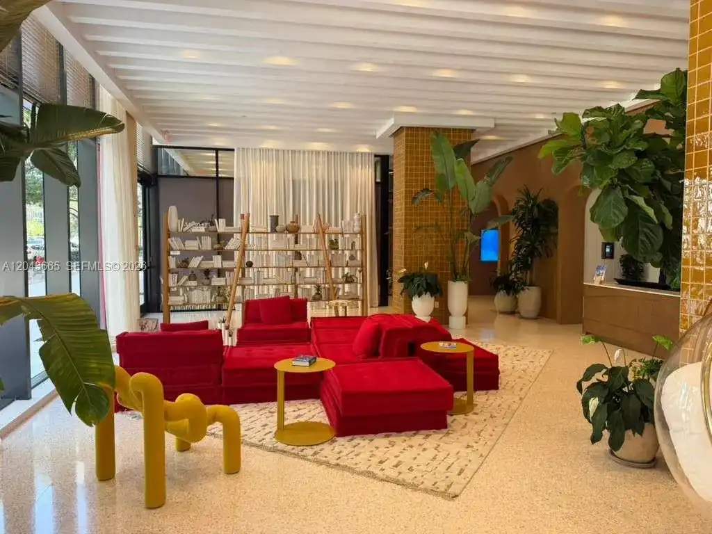 3100 1st # 515, Miami FL 33137