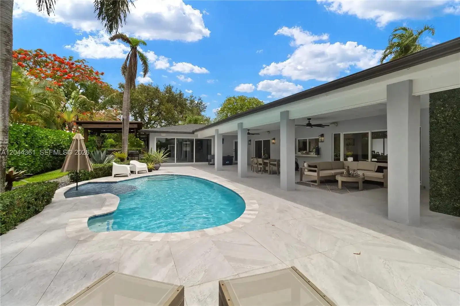 12900 SW 112th Ave, Miami FL 33176