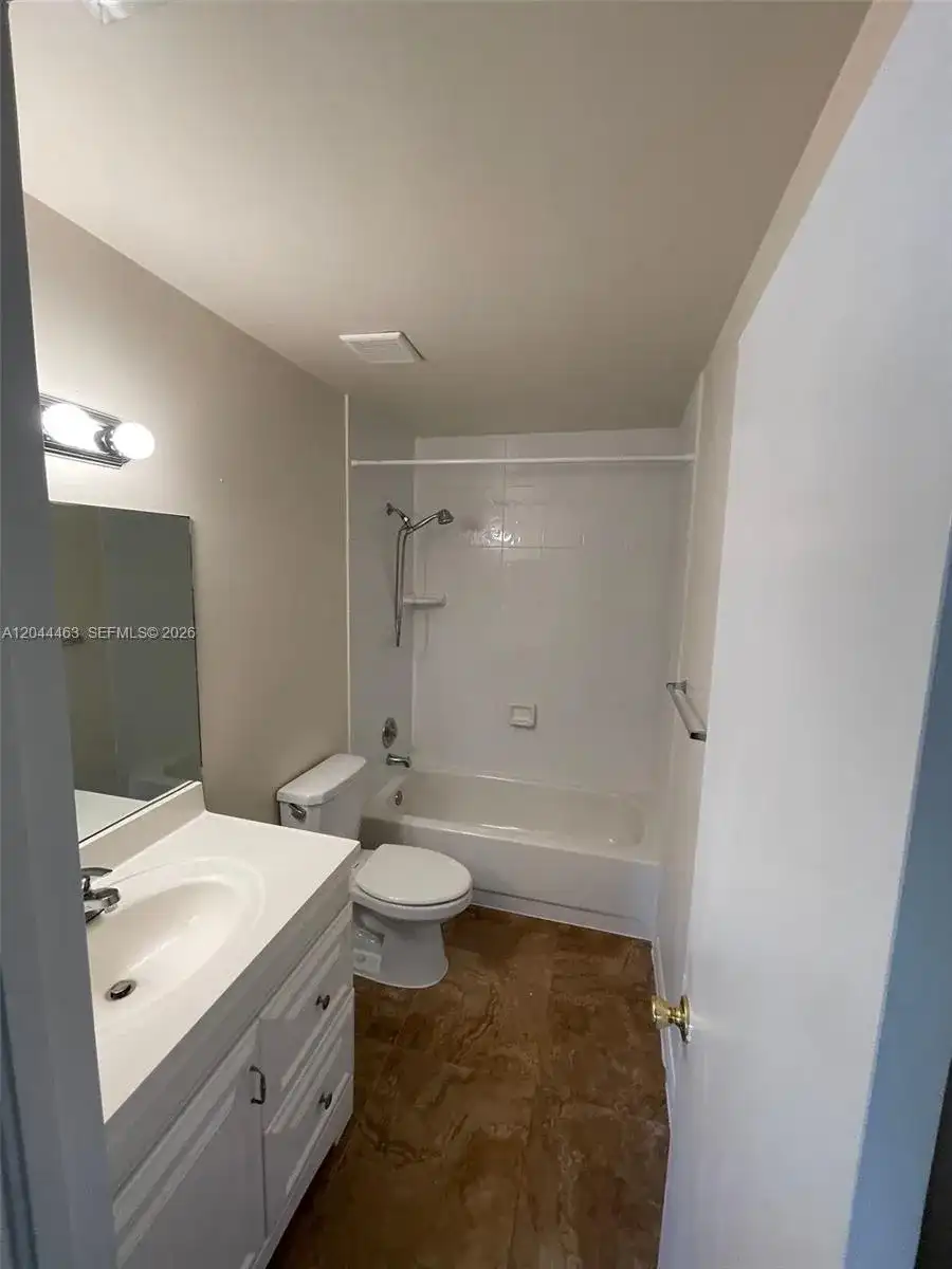 6031 SW 36th Ct REAR, Davie FL 33314