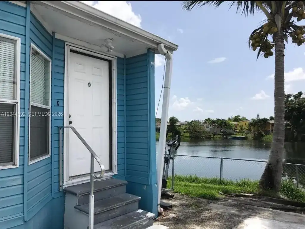 1233 SW 130 Ave # 1233, Miami FL 33184