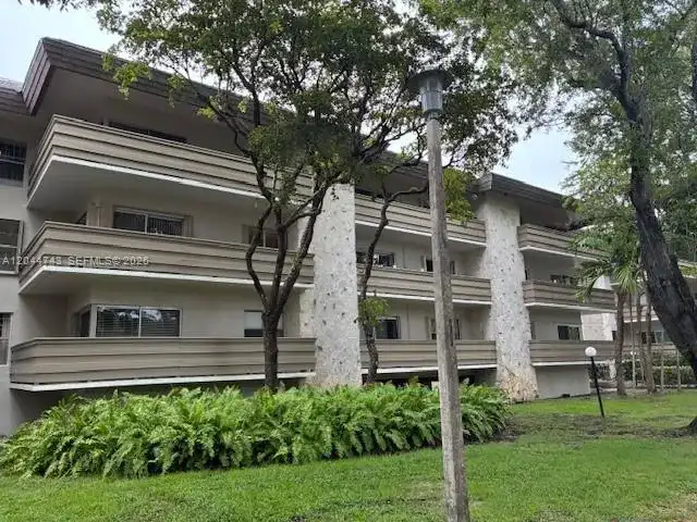1205 Mariposa Ave # 212, Coral Gables FL 33146