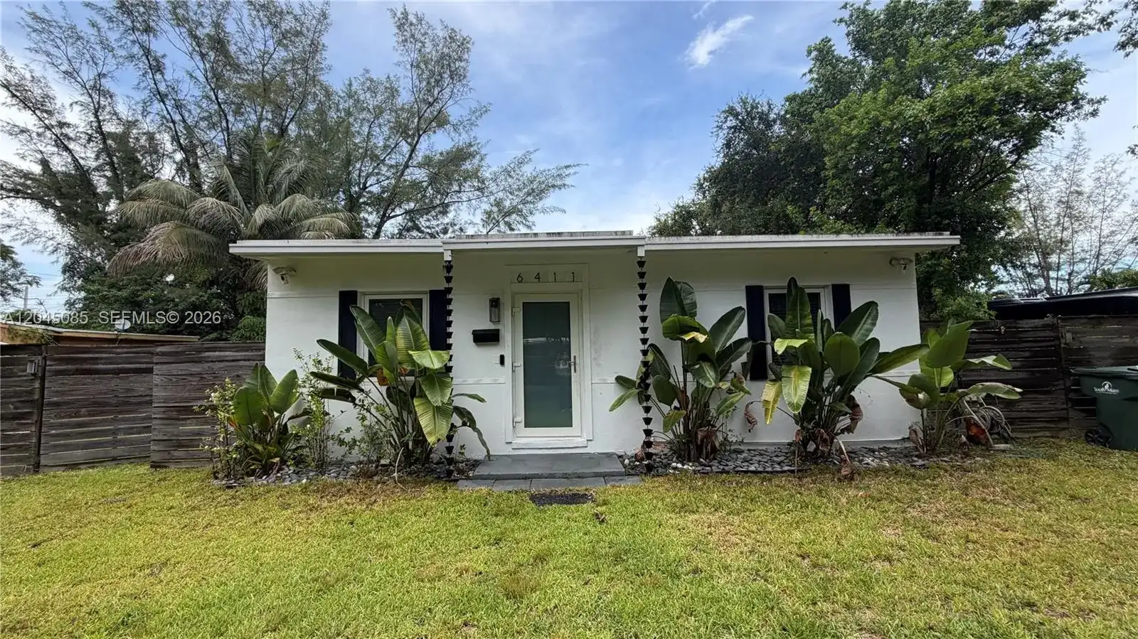 6411 SW 62nd Ct, South Miami FL 33143