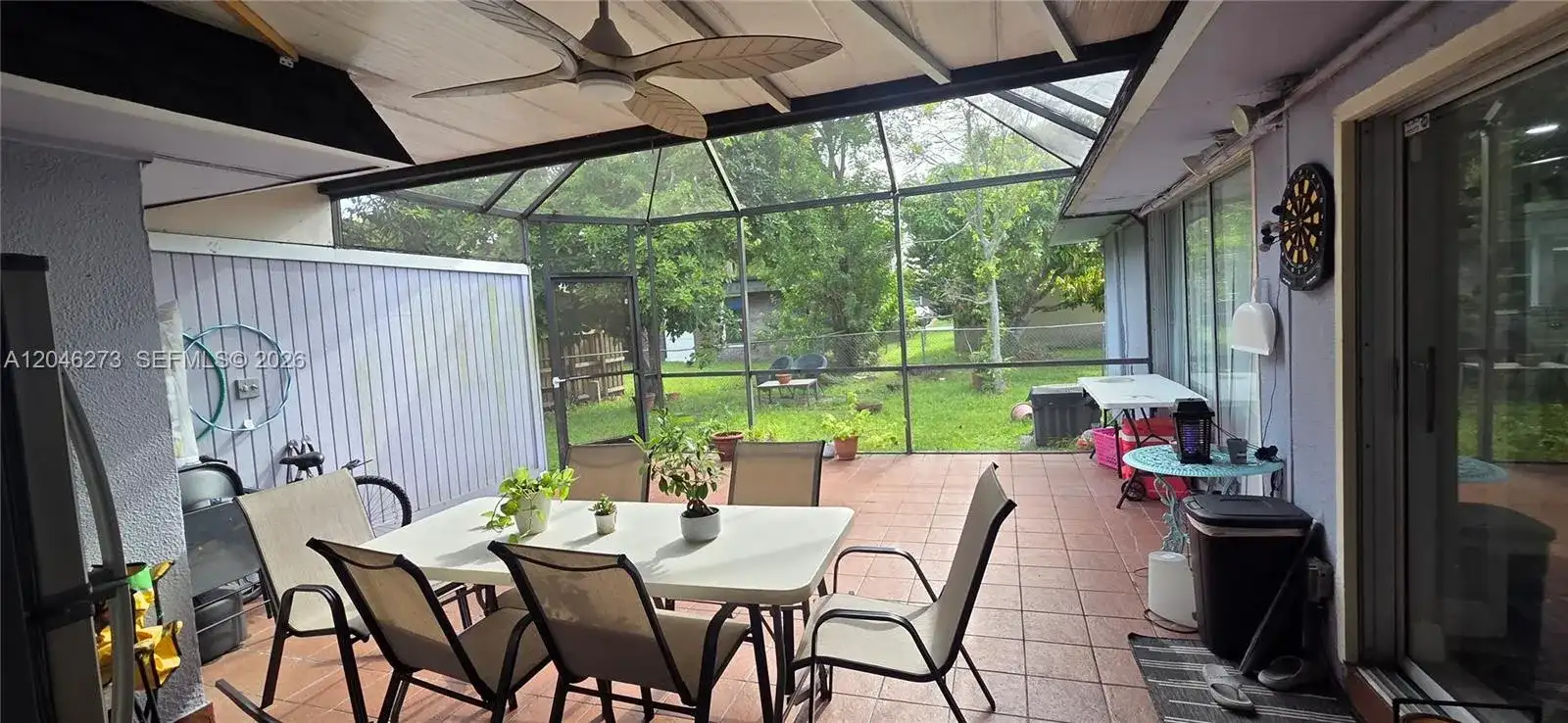 4205 NW 52nd Ave, Lauderdale Lakes FL 33319