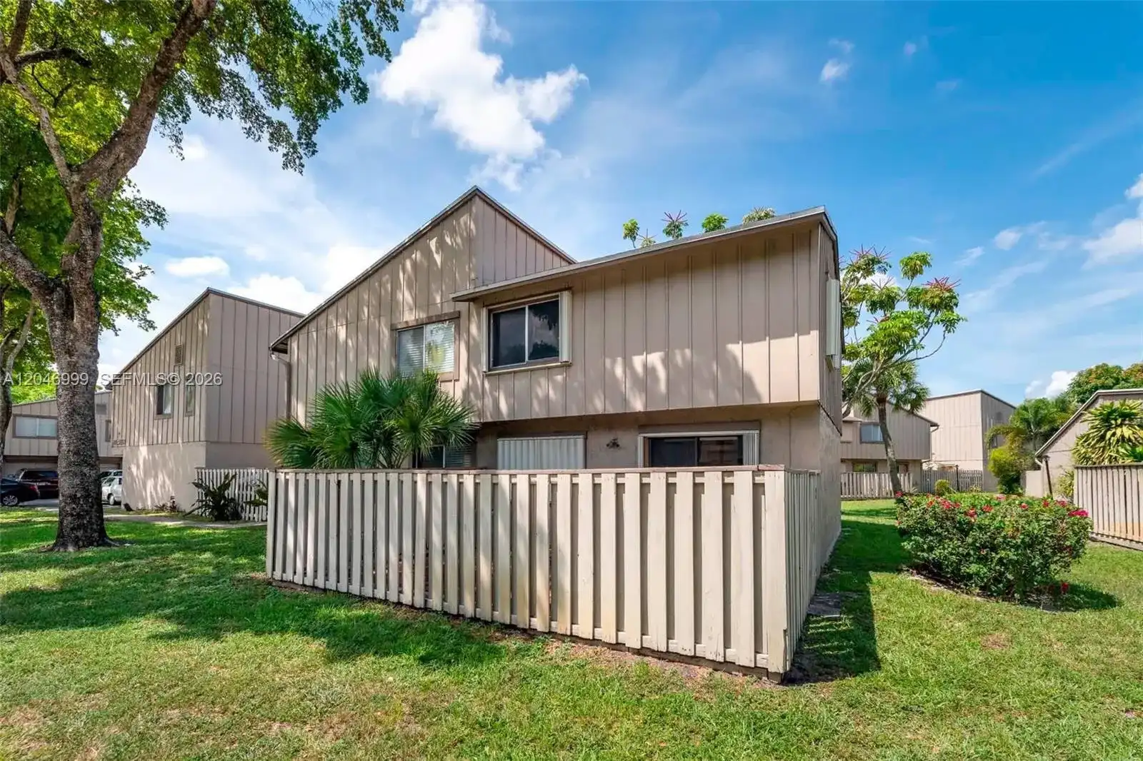 2201 NW 56th Ave # A, Lauderhill FL 33313