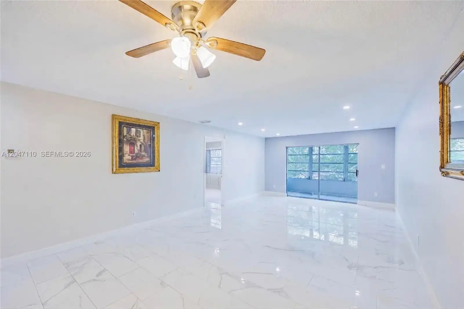 8100 SW 24th St # 309, North Lauderdale FL 33068